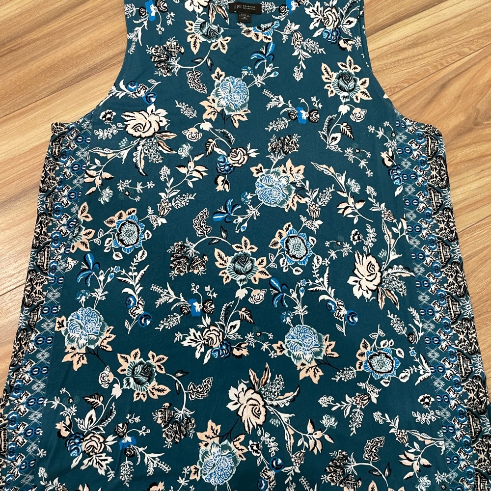 J Jill Paisley Sleevless Swingtop NWOT